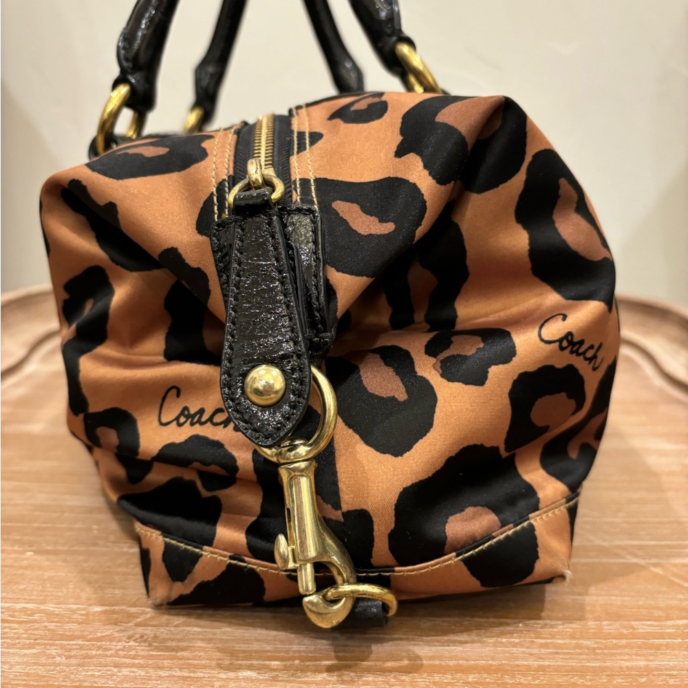 Rare Coach Leopard Print Handbag - Picture 14 of 15